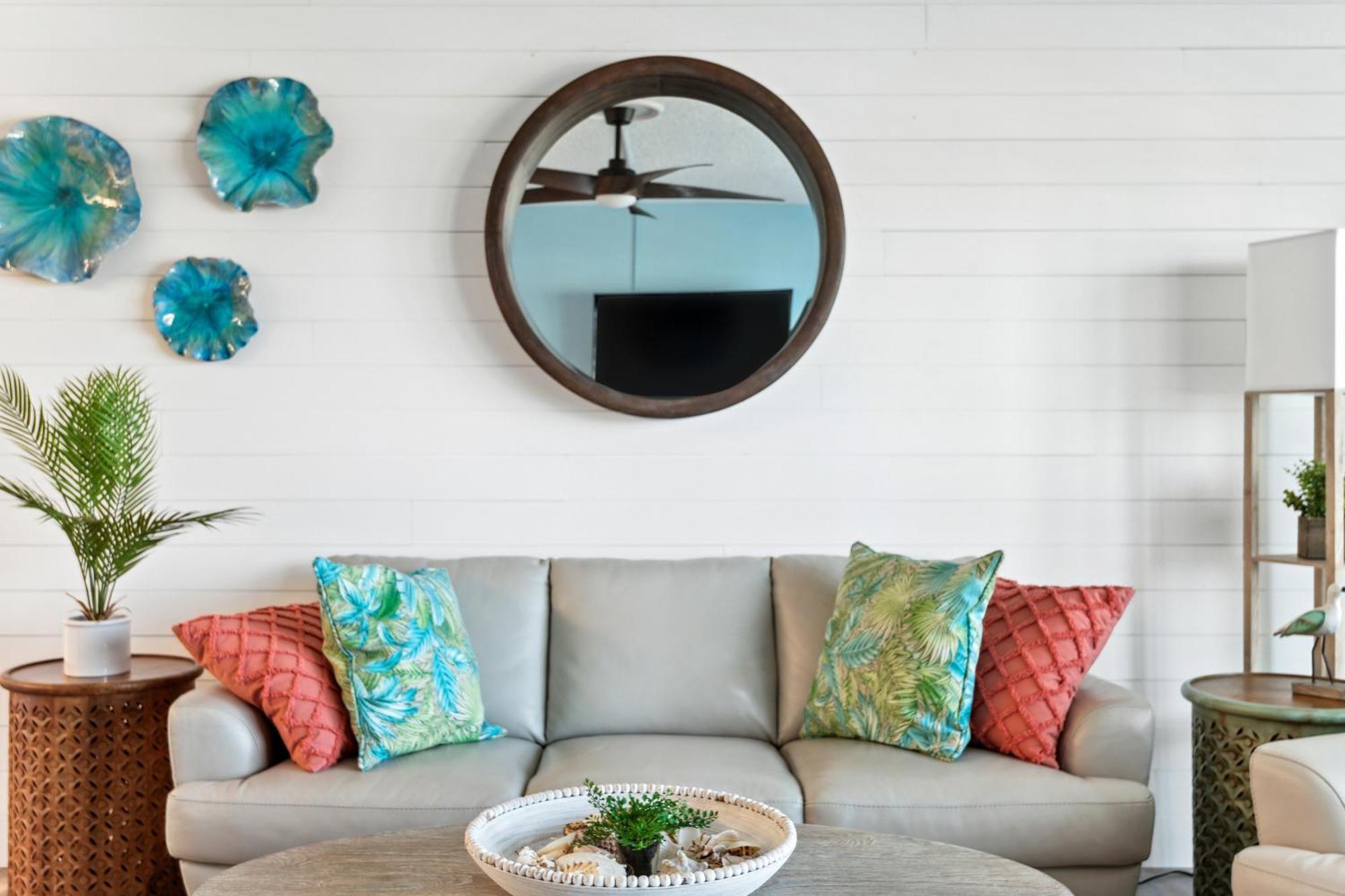 Oceanfront Beach House, サテライト・ビーチ エクステリア 写真